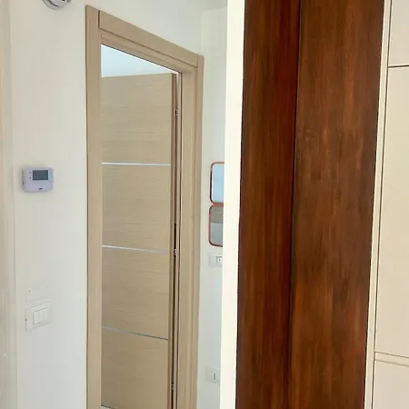 Covignano House Con Ampi Terrazzi * Римини